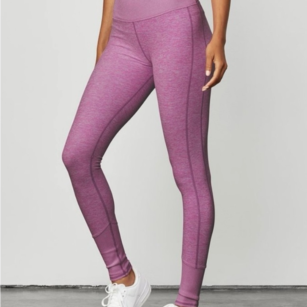 ALO Yoga Lavender Leggings